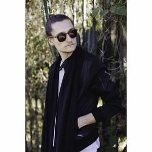 Meet your Posher, Serge